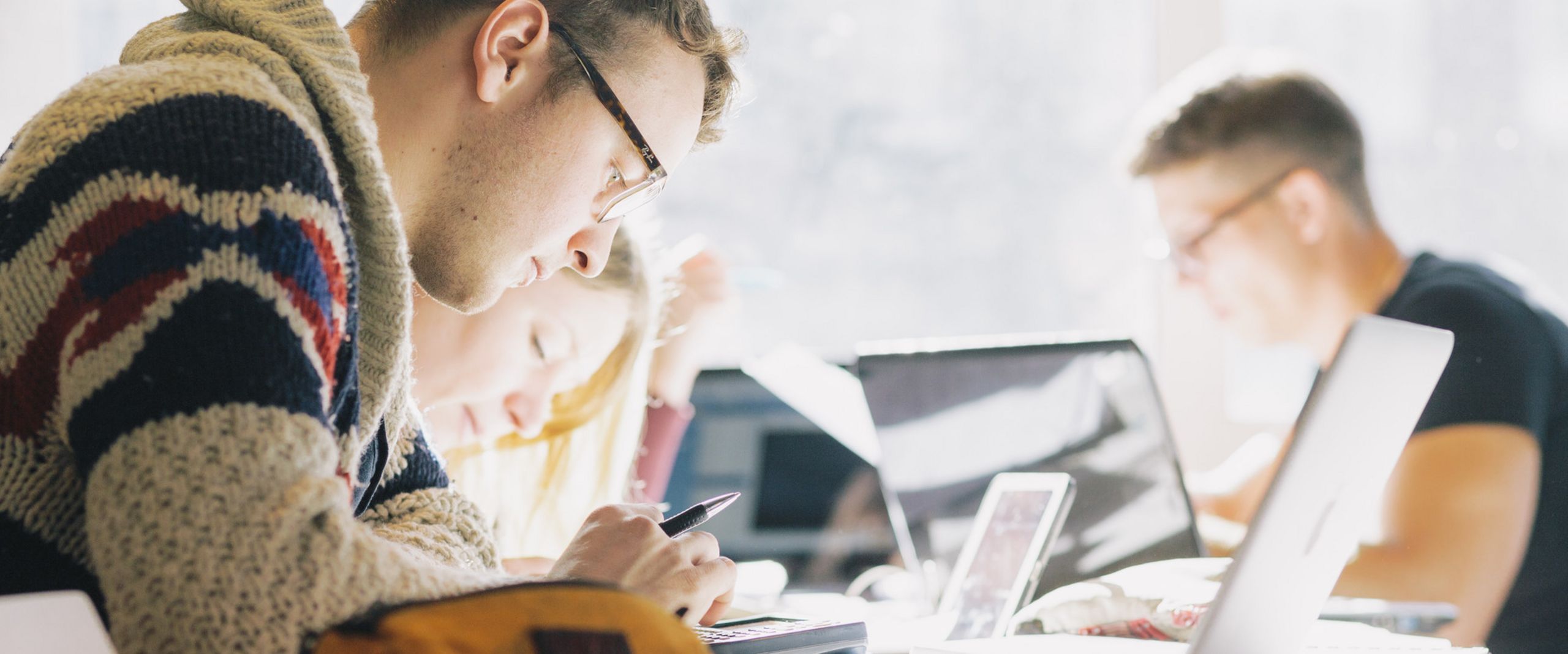 Student Student vor Laptop