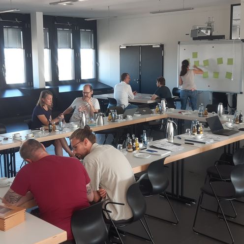 Projektinternes, forschungsfeldübergreifendes Arbeitsgruppentreffen bei hochsommerlichen Temperaturen an der Hochschule Bremen (HSB) Foto: HSB - T. Schwarz