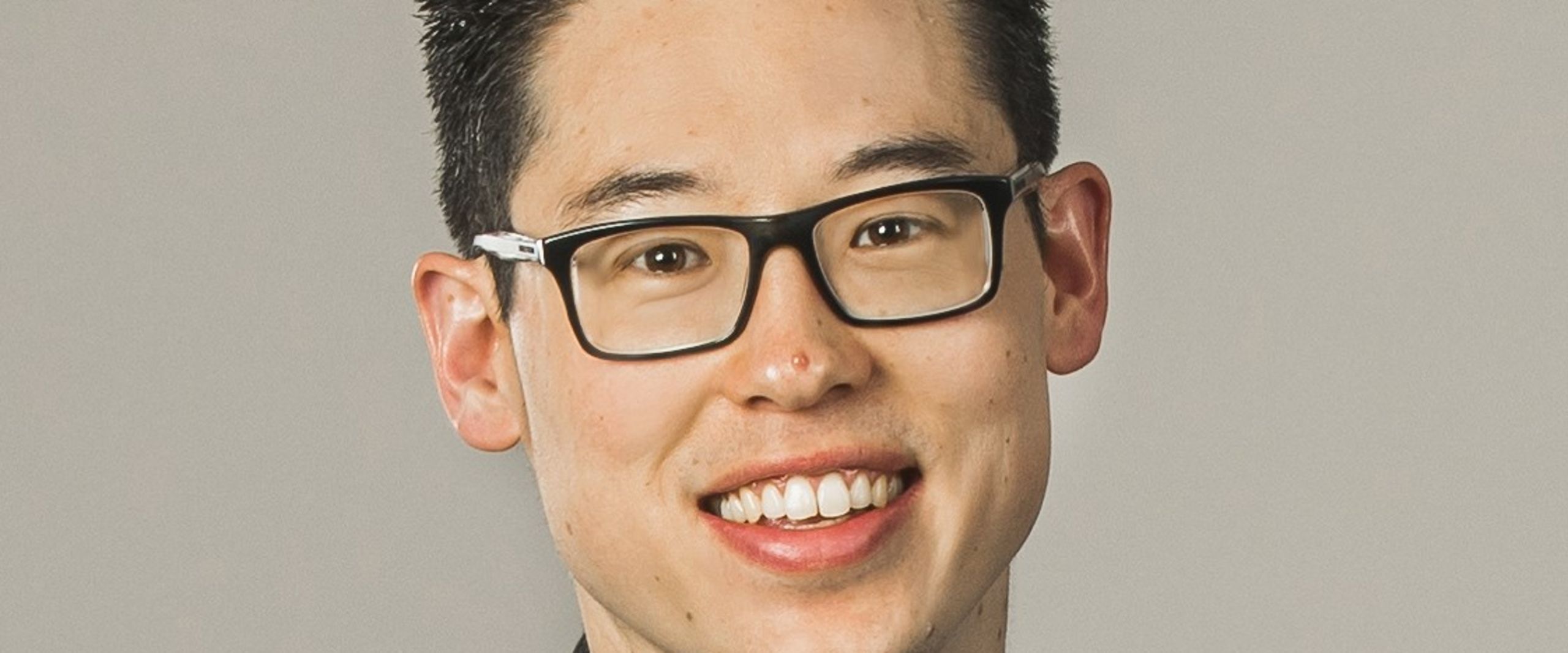 Potr&auml;t eines Mannes mit Brille und Weste