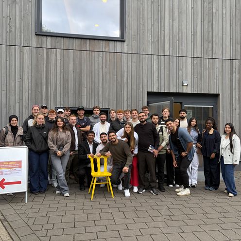 Genaues Hinh&ouml;ren: ISWI-Studierende in Huchting