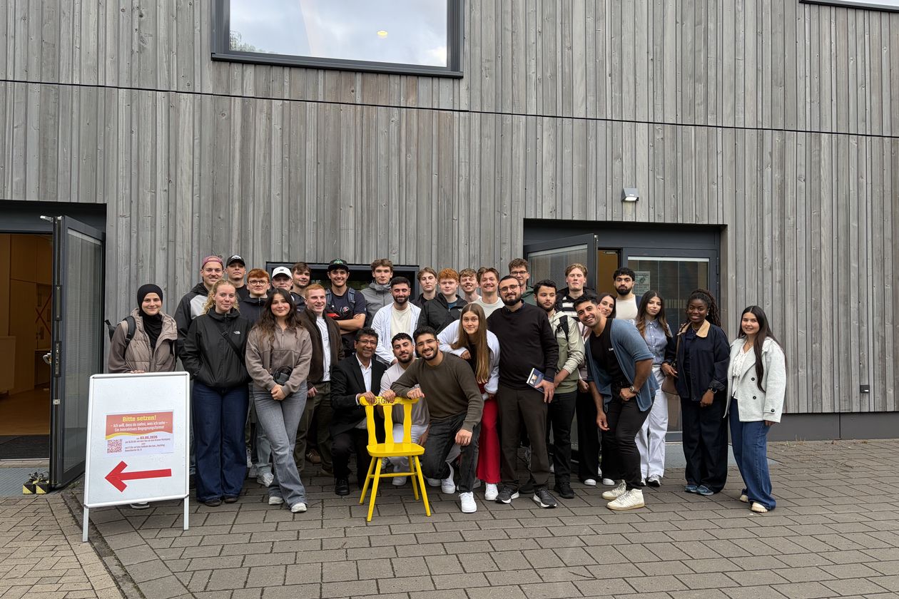 Genaues Hinhören: ISWI Teilnehmer:innen Genaues Hinhören: ISWI-Studierende in Huchting
