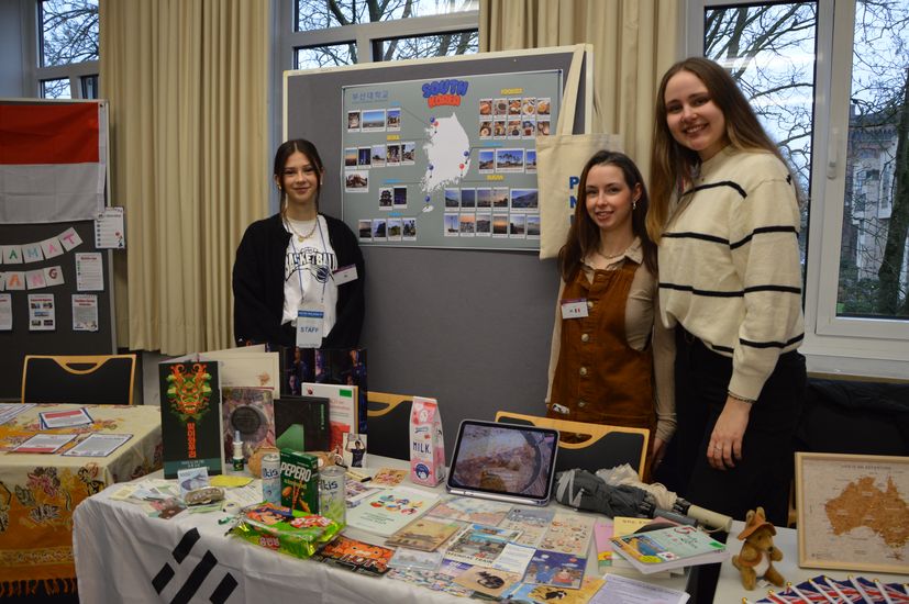 L&auml;ndertische beim International Day 2024