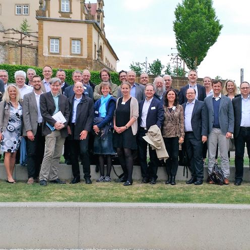 Gruppenbild mit Teilnehmer:innen der AKC-Tagung.
