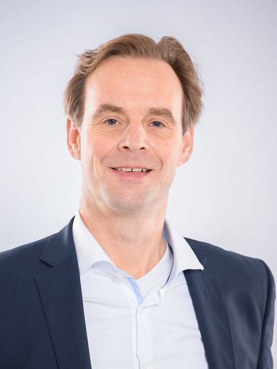 Porträtfoto Dorian Fischbach