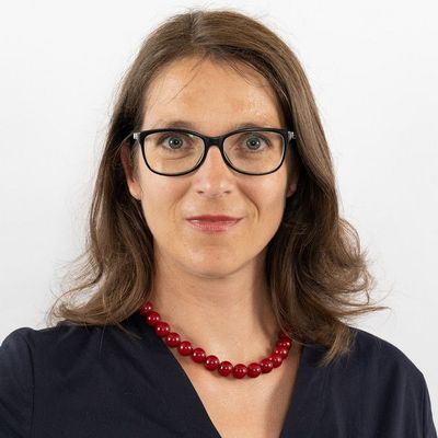 Porträt Prof. Dr. Claudia Stolle-Wahl 