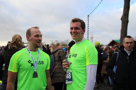 L&auml;ufer:innen beim Bremer Silvesterlauf 2019.