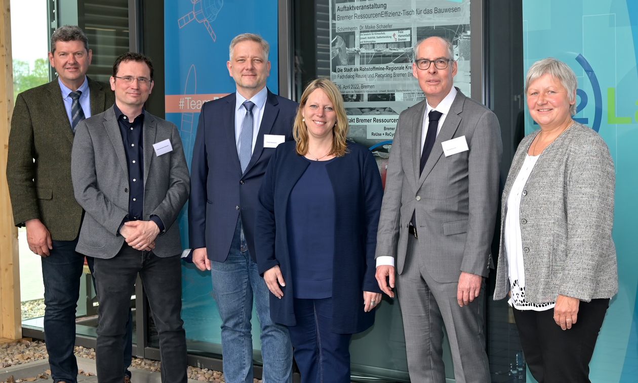 Pressestelle des Senats / Foto: Ulrich Reis Gruppenbild Vorstellung Ressourcenschonung.