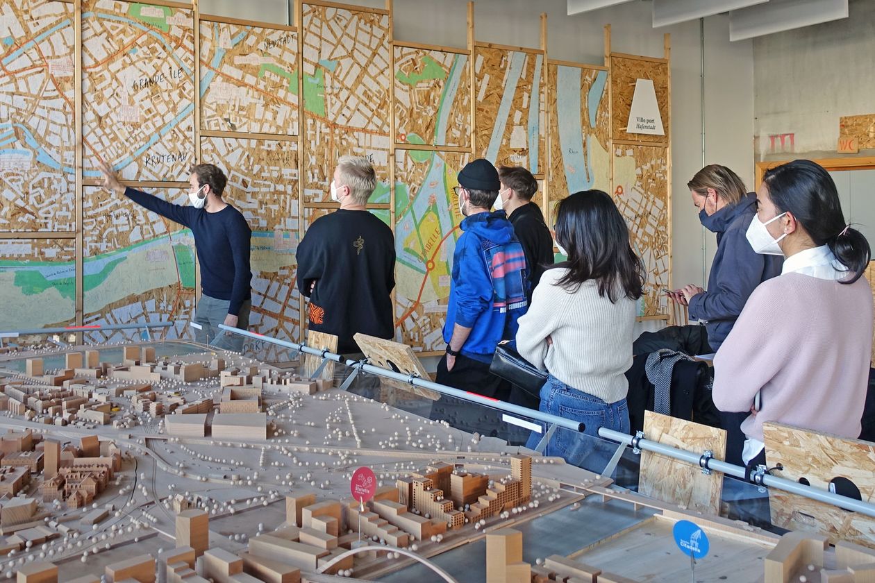 Workshop zur Ausstellung „Straßburg Zwei - Ufer“. Foto:HSB Workshop zur Ausstellung „Straßburg Zwei - Ufer“. Foto:HSB