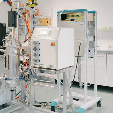 Ein Bioreaktor im Labor der Umwelttechnik.