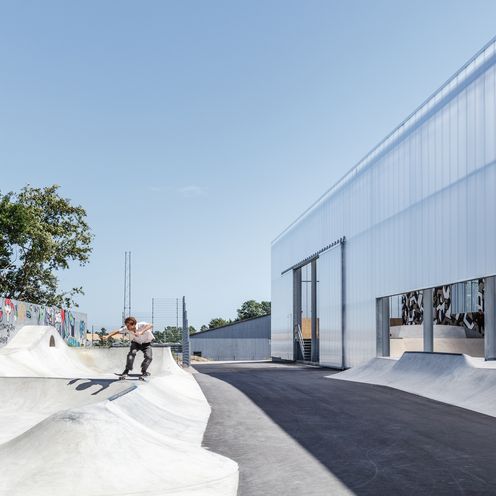 Sport- und Kulturzentrum Streetmekka Viborg mit Skatepark aus Beton