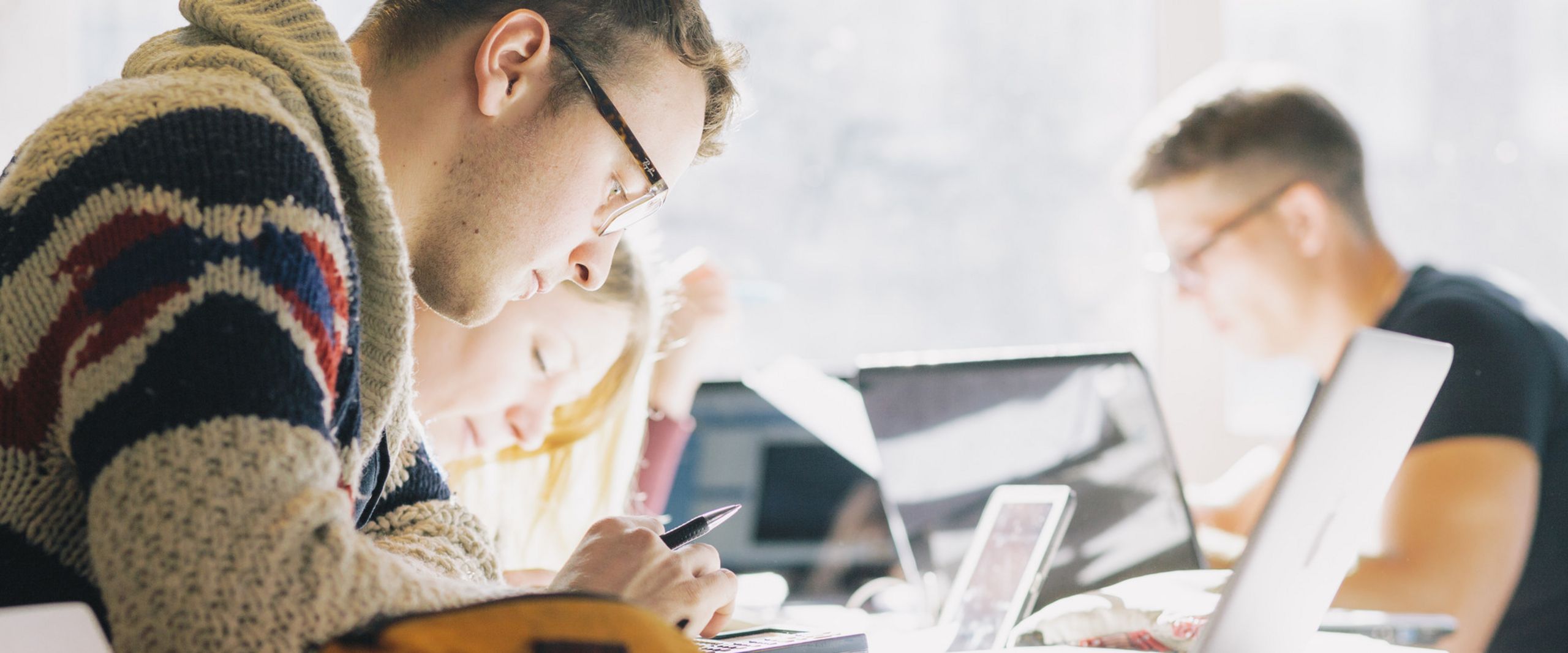 Student Student vor Laptop