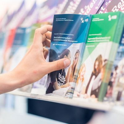 Flyer der verschiedenen Referate.