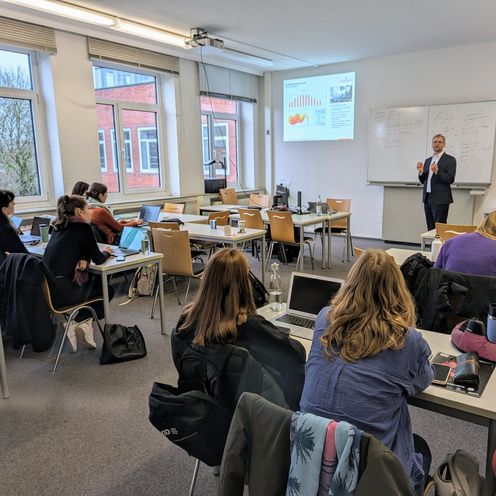 Gastvortrag von Torsten Heidemann von der Berenberg Bank an der Hochschule Bremen