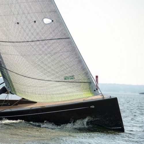 Segelboot auf dem Meer