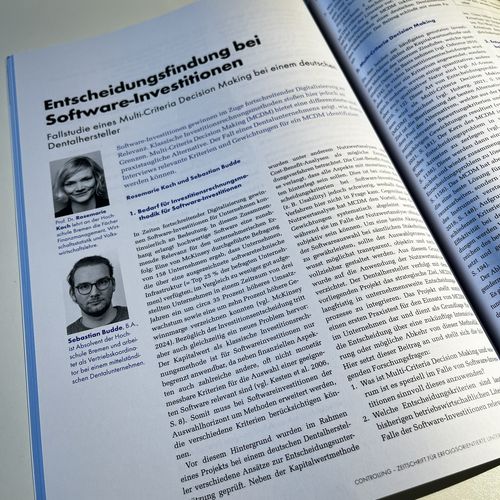 Das Bild zeigt die Zeitschrift mit dem Artikel.