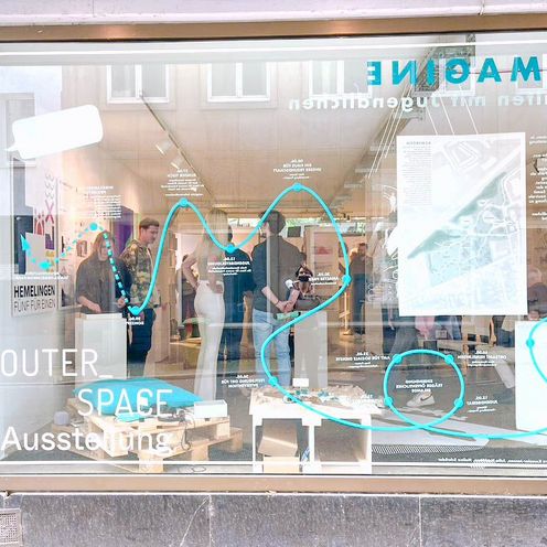 HSB_HfK Bremen Outer Space Ausstellung Aussenansicht