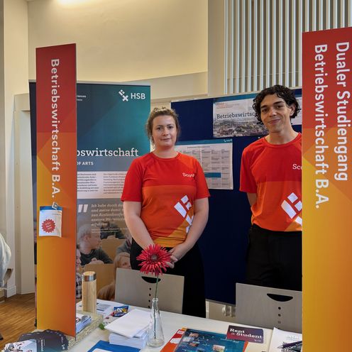 Informationsstand zum StudienINFOTag 2025