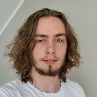 Porträtfoto Maximilian Kurtycz