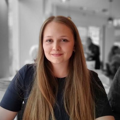 Porträtfoto Emma Staudt