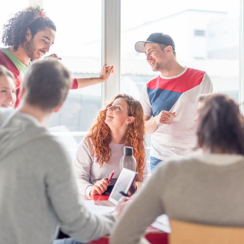 Studierende tauschen sich aus