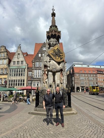 Jonas Christensen und Christian Spatscheck Marktplatz Bremen