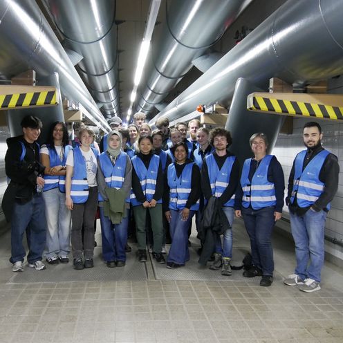 Gruppenbild der ISU-Studierenden im Wasserwerk Beelitzhof. Foto: D&ouml;rte Albers (Berliner Wasserbetriebe)