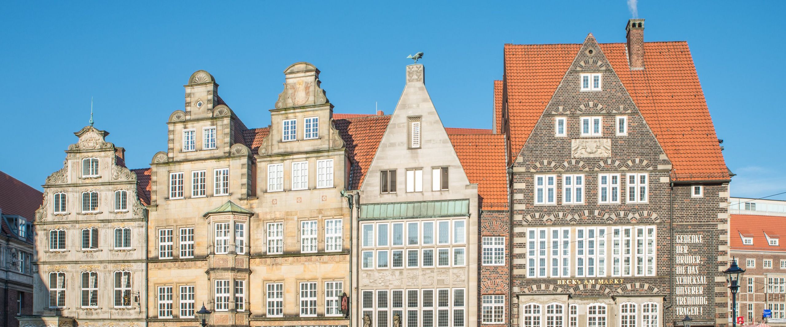 colourful houses in Bremen at the marketplace