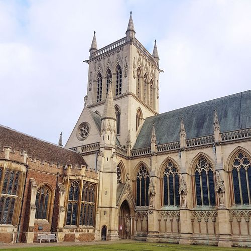 [Translate to English:] View of a historic part of the buildings of St John