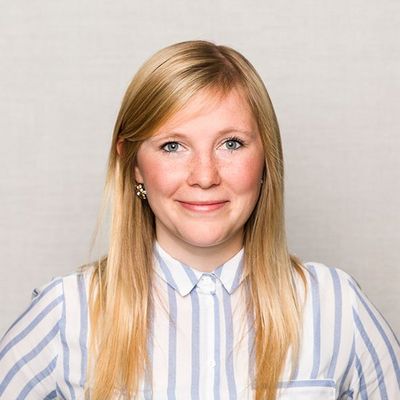 Porträtfoto Anna Schulz zur Wiesch