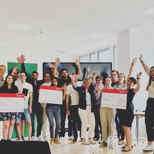 Gewinner:innen und Jury des Gr&uuml;ndungswochenendes 2022