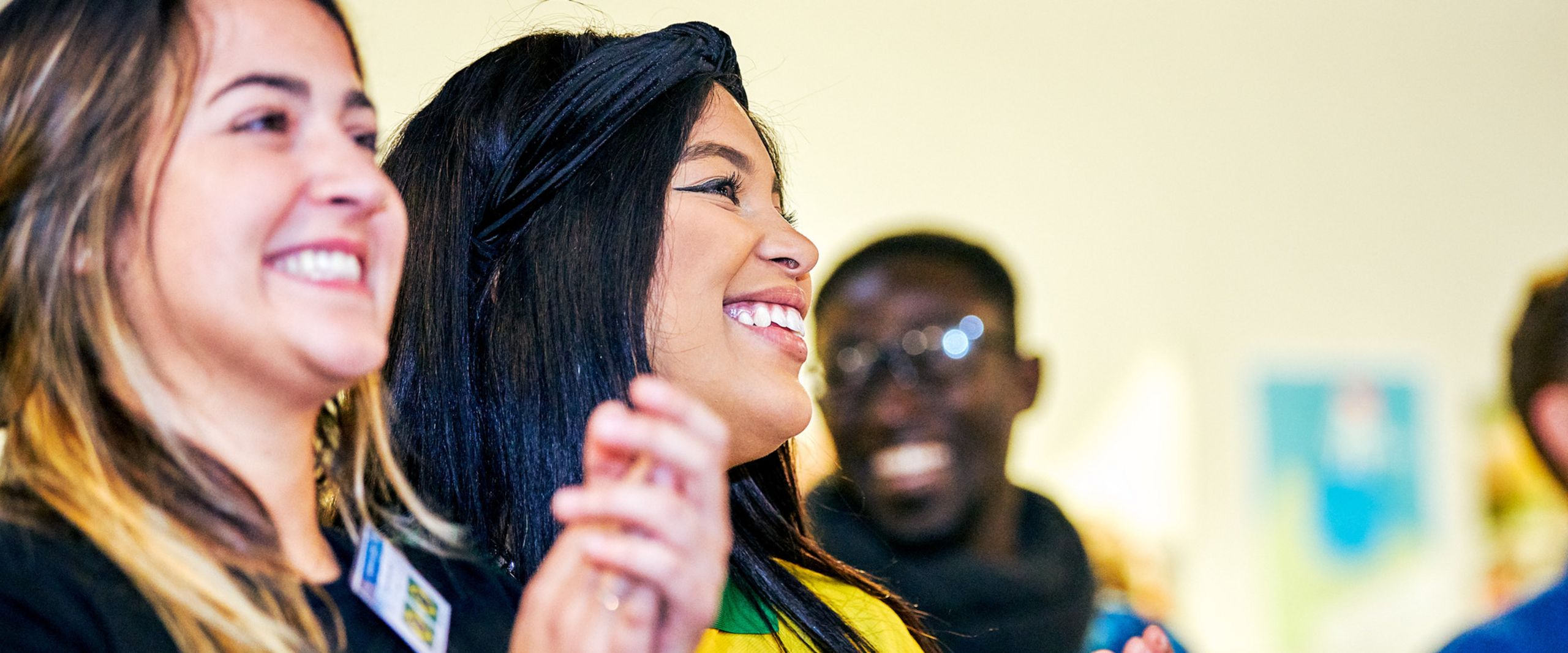 International Days 2019 internationale Studierende fröhlich bei einer Veranstaltung