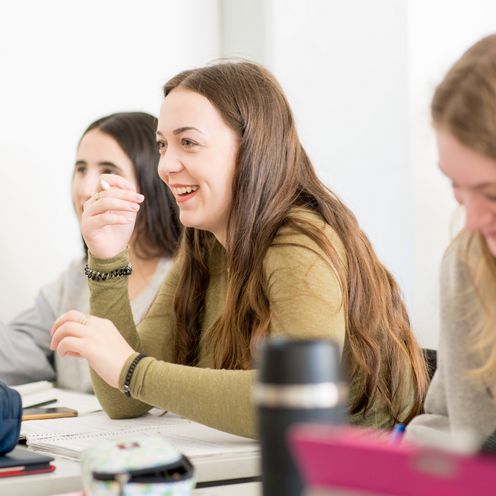 HSB Studierende im Seminar