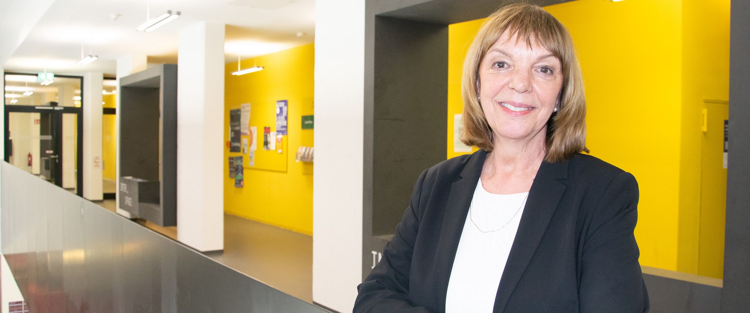 20250429_Sabina Schoefer Portrait einer Frau