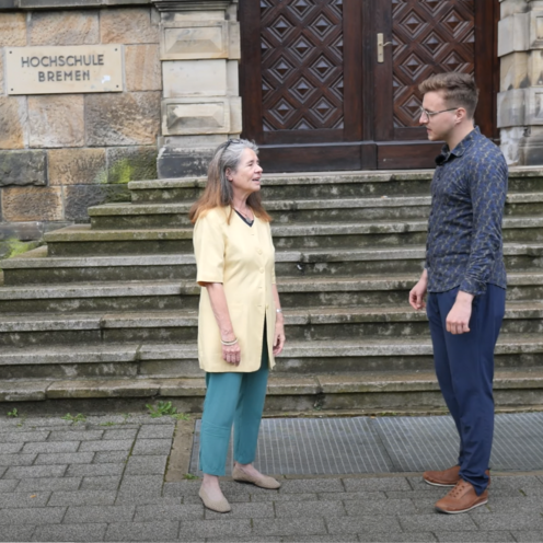 Prof. Dr. Zimpelmann & Student von Minden bei den Dreharbeiten zu Ahoi Nachhaltigkeit 