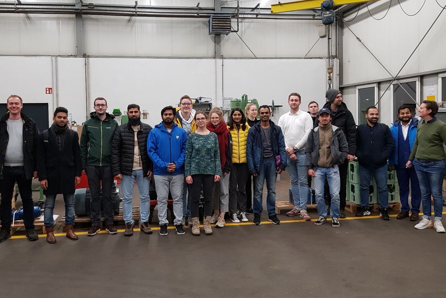 Studierende Besuch einer Maschinenbaufabrik in Bremen