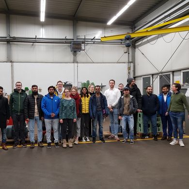 Exkursion zu Geb Mahn am 17.11.2022 Bild der Gruppe