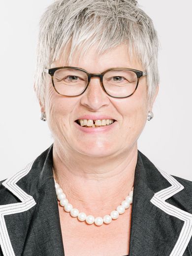Porträtfoto Karin Luckey