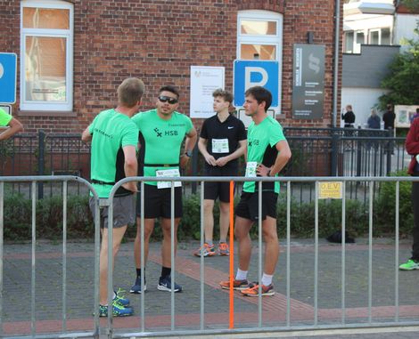 Hochschulsport Staffellauf - Teamfoto