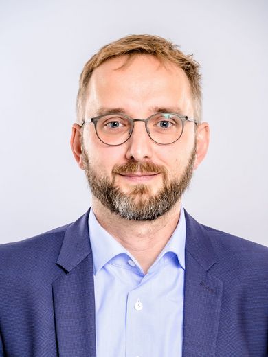 Porträtfoto Matthias Zündel