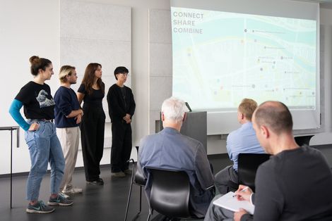 Abschlusspräsentation - Connecting Dots (Foto: Jessica Ammann)